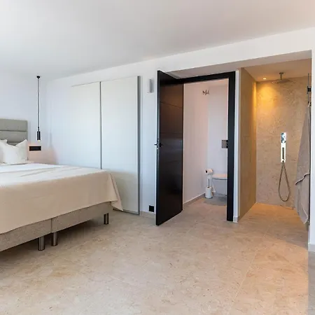 El Mirador Apartment